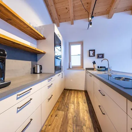 Austrian Alps With Access Neukirchen am Großvenediger