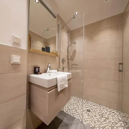 Austrian Alps With Access * Neukirchen am Großvenediger